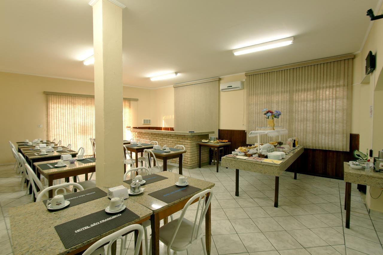 Hotel São Francisco Águas de Lindóia Exterior foto